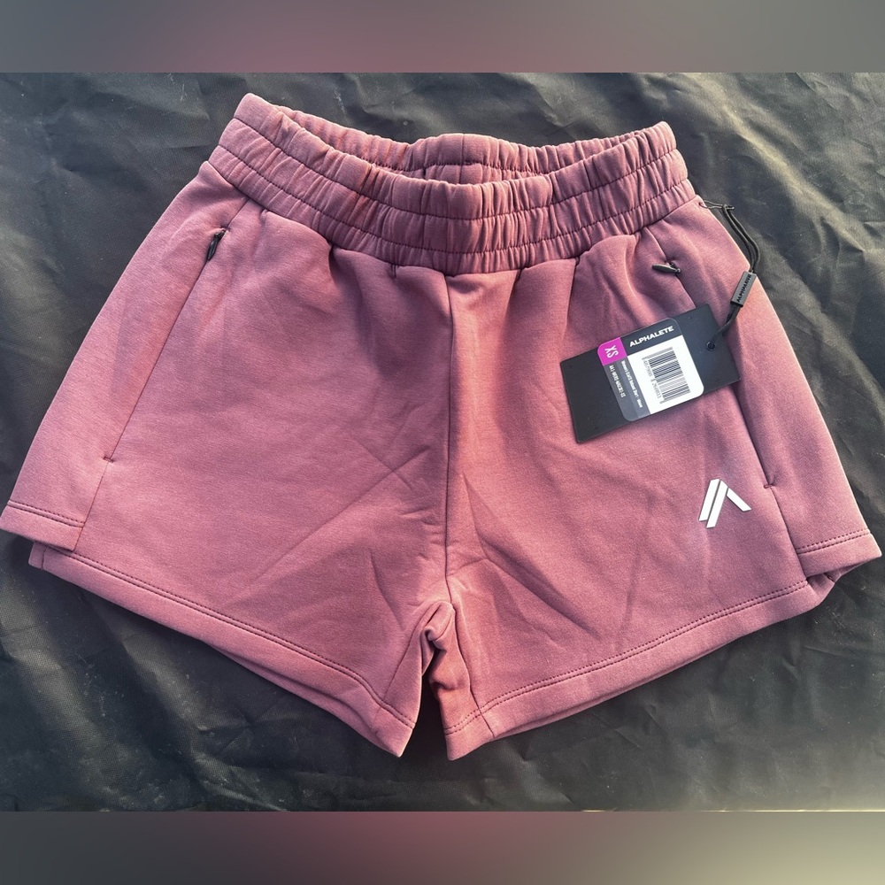 Alphalete Women's Athletic Shorts in Mauve